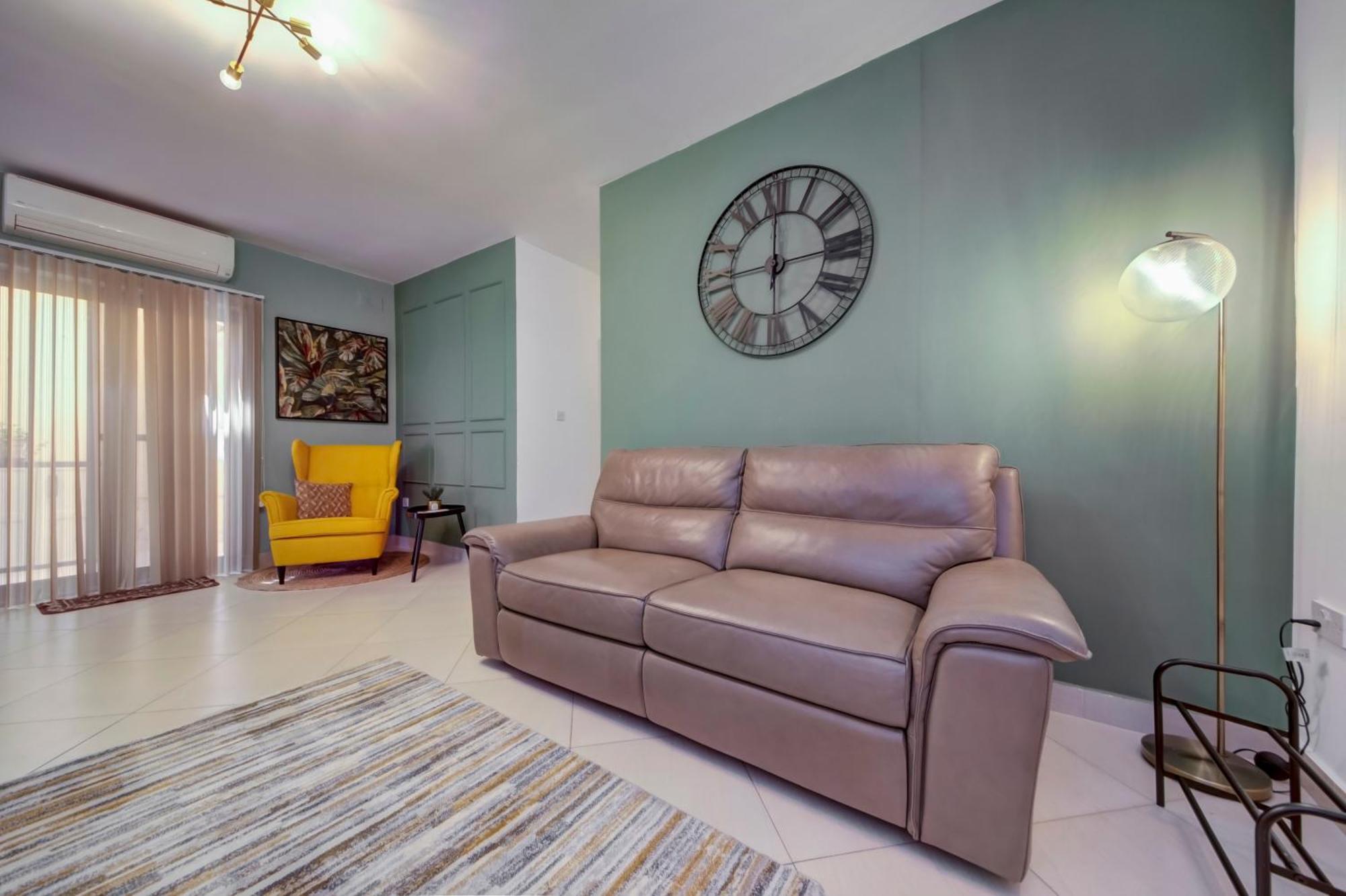Apartment Stylish 3br With Spacious Terrace In By 360 Estates Luqa
