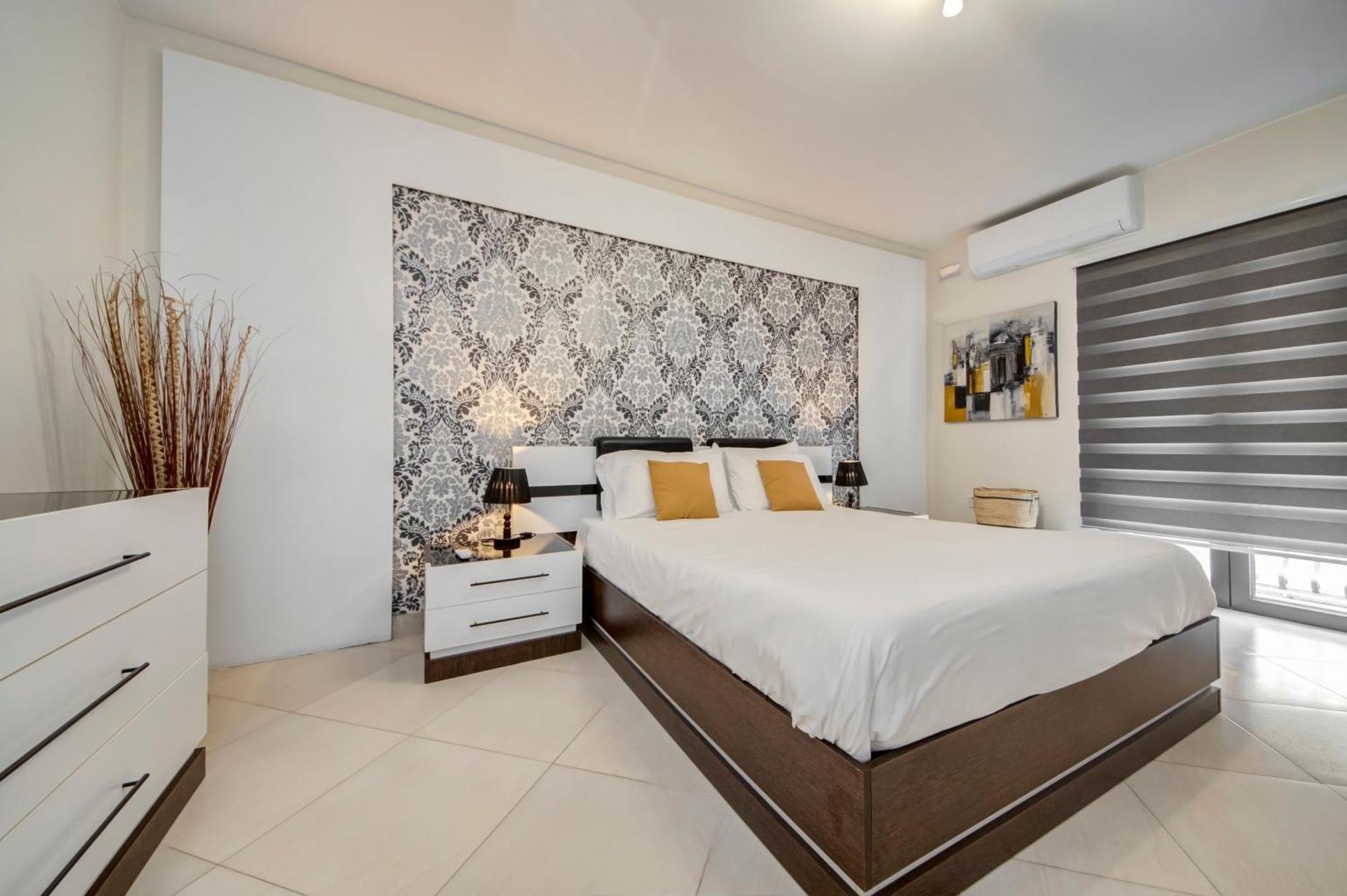 Stylish 3br With Spacious Terrace In By 360 Estates Apartment